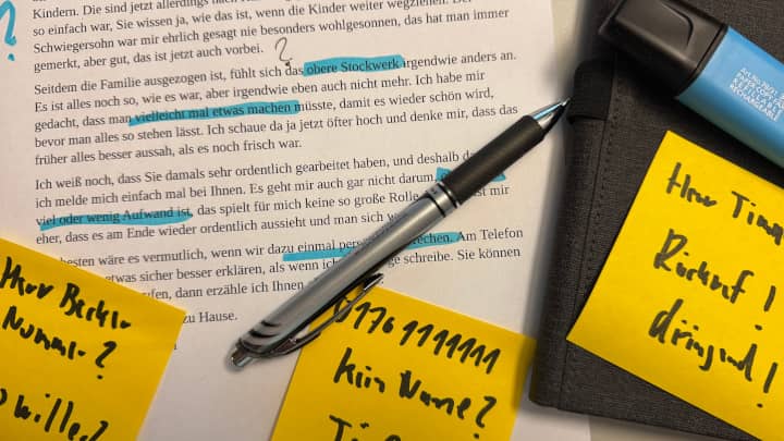 Unstrukturierte Anfrage mit Notizen und Rückfragen