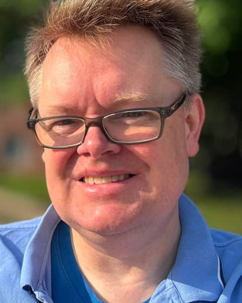 Ralf bietet Webdesign aus Pinneberg